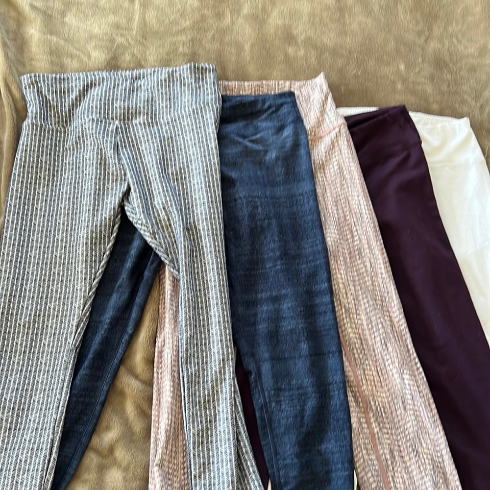 5 pairs of womens leggings